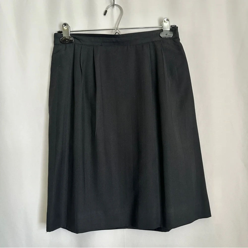 Vintage 90s Worthington Women's Skirt Jacket Set in Black & Gold Buttons sz 4-6